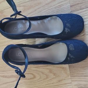 Lauren Conrad lace black block heel size 9